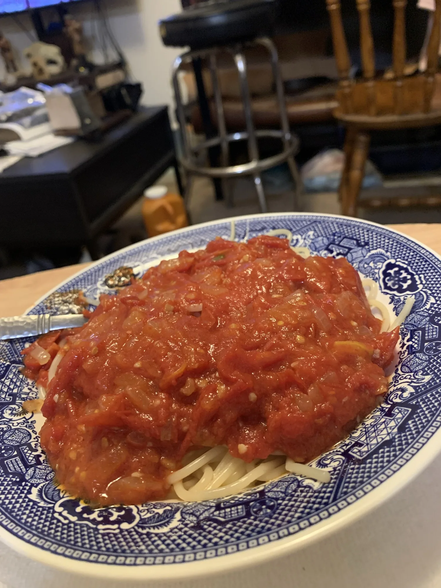 Spaghetti with tomato sauce